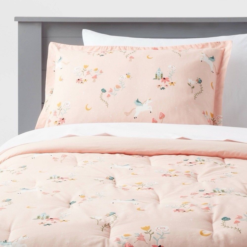 Pillowfort Pegasus Kids Comforter Set Full Queen 3-Piece Percale Bedding